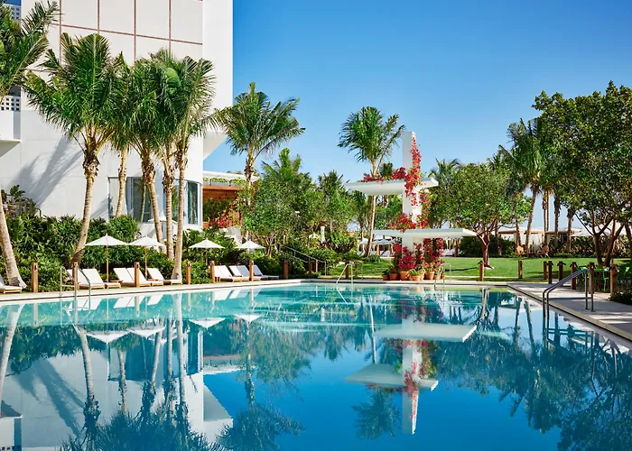 Explore Top-Rated Hotels on Miami Beach: Your Ultimate Accommodation Guide