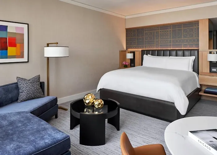 Unveil the Top Picks for the Best Hotels in Chicago Downtown