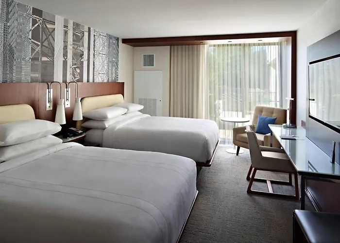 Top-Rated Dayton Ohio Hotels to Consider