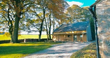 20 great UK cottages with pools