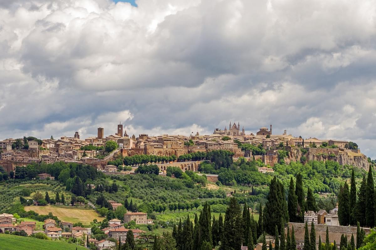 Orvieto: what to see, where to eat and what to do in the evening