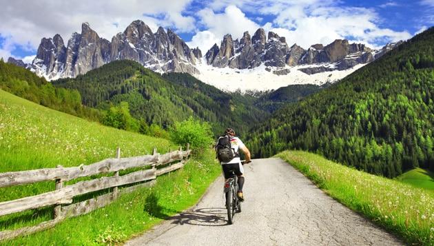 Cycling routes in Italy: maps and itineraries