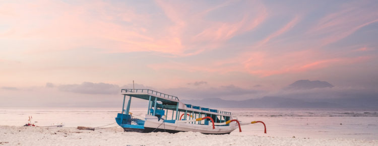 usa Lembongan Sunset, Indonesia